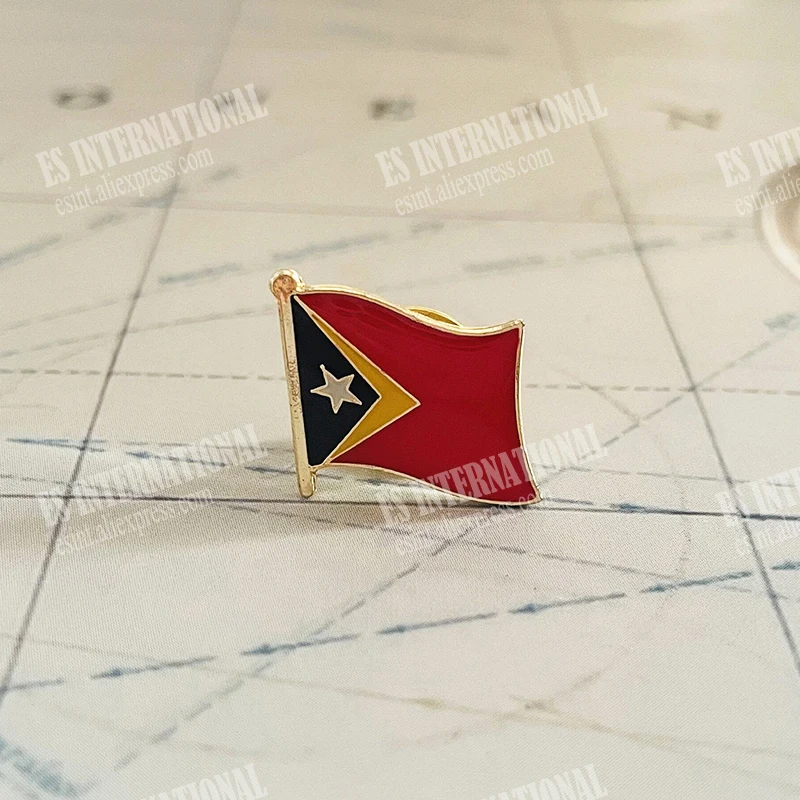 Timor Leste National Flag Lapel Pins Crystal Epoxy Metal Enamel Badge Paint Brooch Souvenir Suit Personality Commemorative Gifts