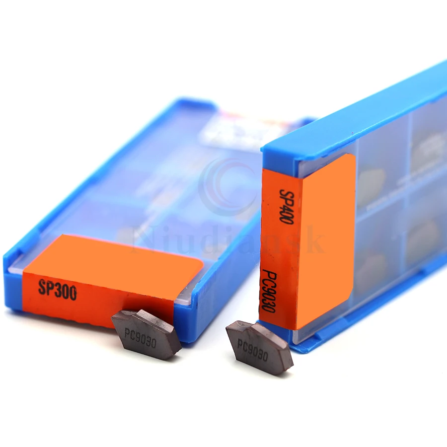 SP200 SP300 SP400 PC9030 NC3020 NC3030 oluklu karbür uçlar yiv açıcı metal aracı CNC torna aracı oluk açma aracı
