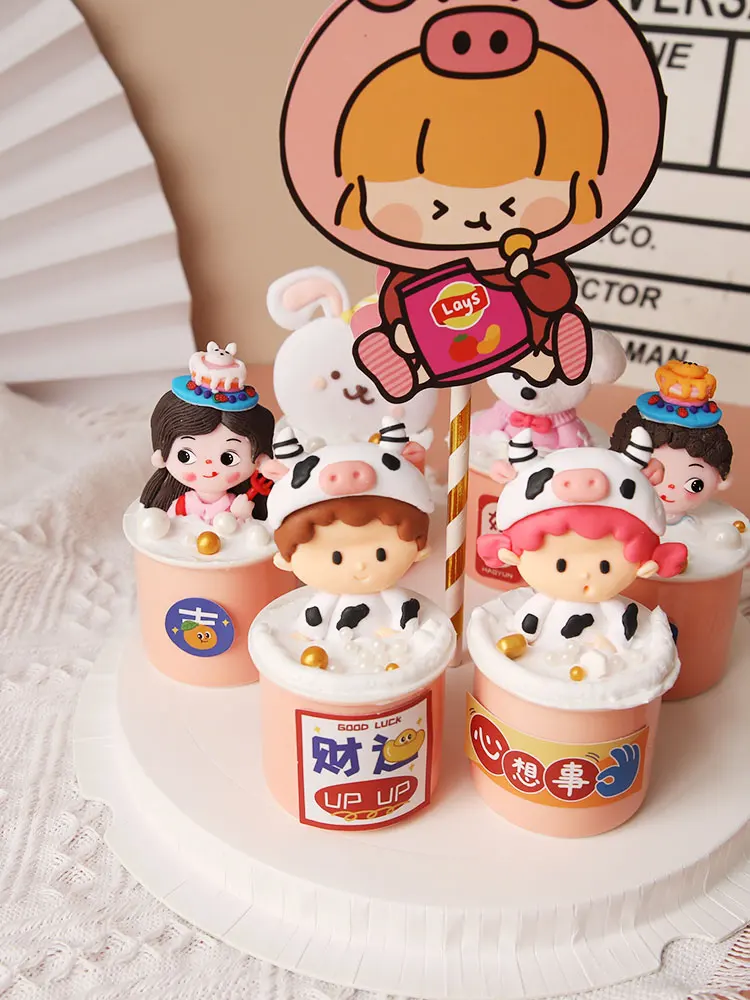 

Cartoon Cow Baking Plugin for Children's Day Happy Birthday Cake Topper Decoration Cupcake Dessert Ornaments Baby Boy Girl Bear