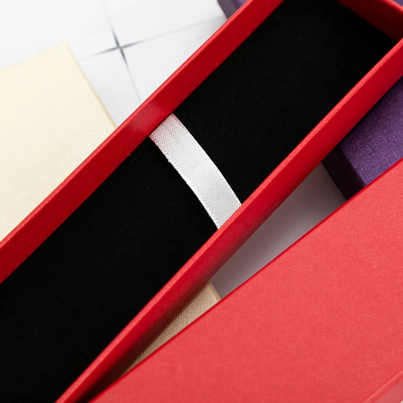 Neutral Pen Ballpoint Pen Box Rectangular Pen Box Cover Box Paper Flannel Black Carton Lettering Pen Special Gift Box