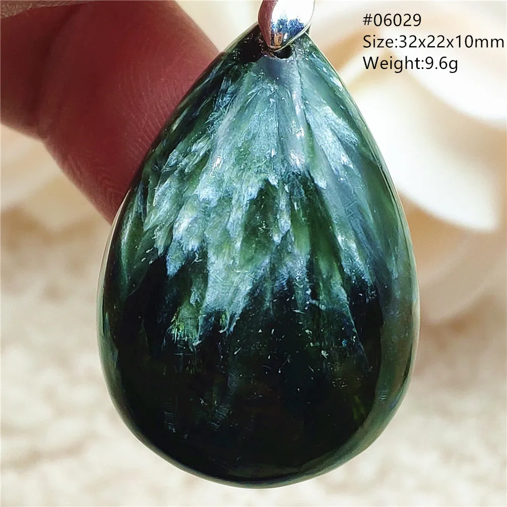 

Natural Green Seraphinite Pendant Rare Bead Love Women Orgin Seraphinite Water Drop Bead Fashion Love Jewelry AAAAAA