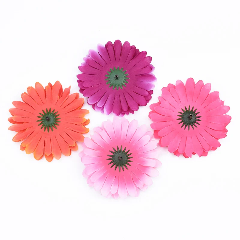 Fleur artificielle en soie Gerbera, 50/100 pièces, liquidation d'accessoires de mariée, mur de mariage, scrapbook, décoration de maison, boîte à cadeaux diy