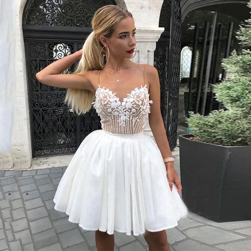 

Cheap Short Prom Dress Spaghetti Strap Chiffon Lace Pearl Cocktail Dresses Mini White Homecoming Gowns Abendkleider 2023