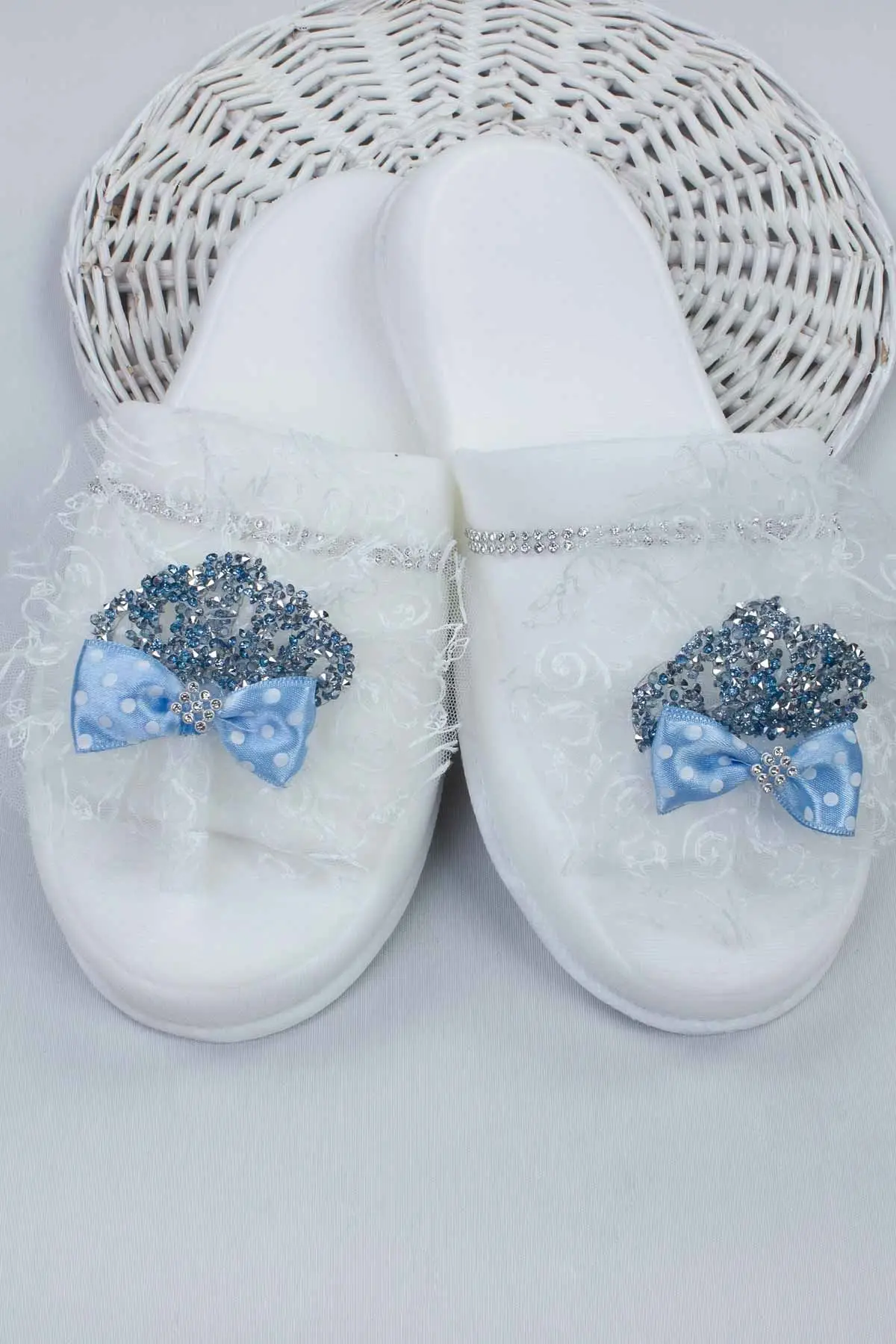 Blue Mom Boys Baby Pregnant Gift Suits Mom 36-40 size slippers crown Boy Babies Bandana Hat Booties Shoes Fashion Clothing model