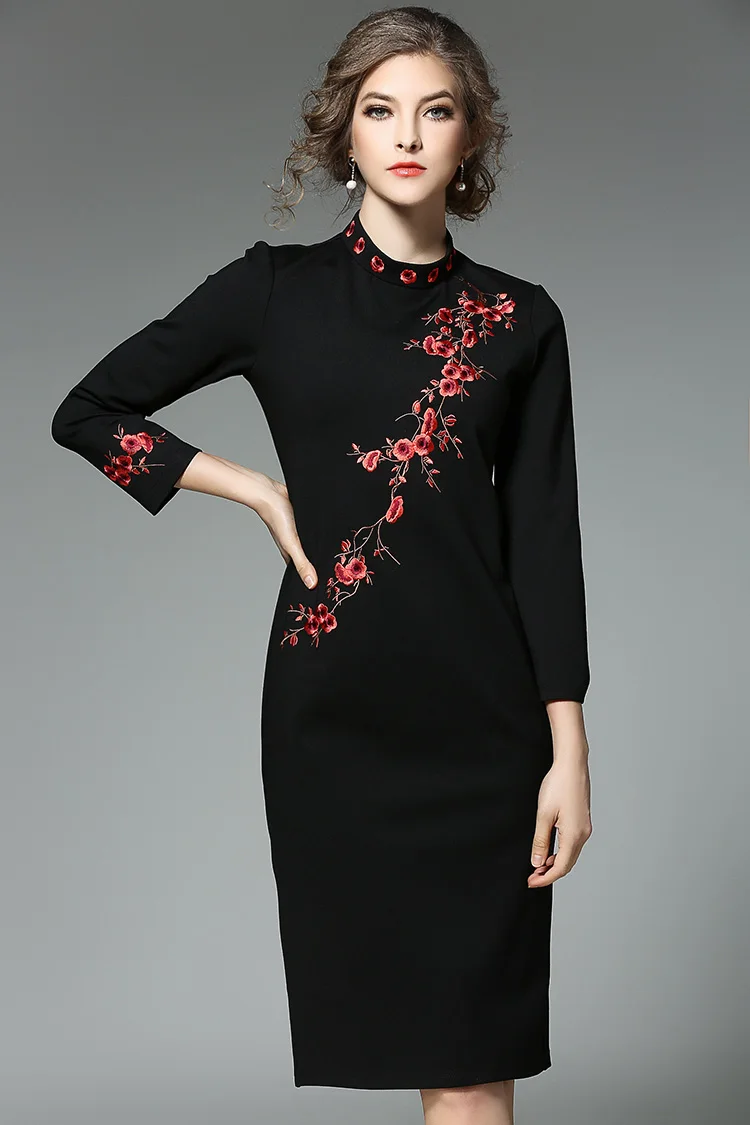 New Plum Embroidered Winter Dresses Women  Vestidos Ukraine Women Package Hip Black Dress Kerst Jurk Dames Robe Femme