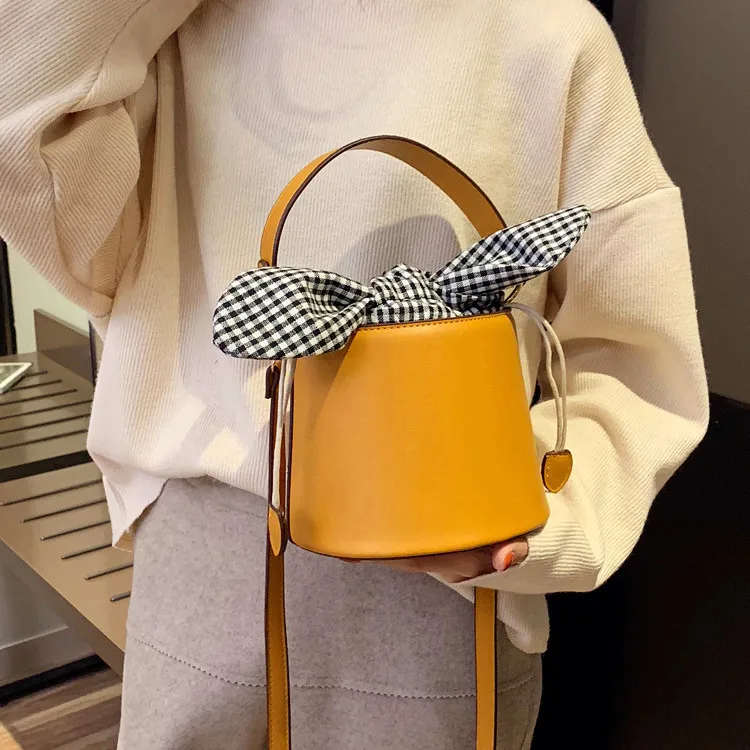 

Small bag New Korean Version Of The Portable Plaid Fashion Women Leather PU One-Shoulder Oblique Bucket Women's Bag