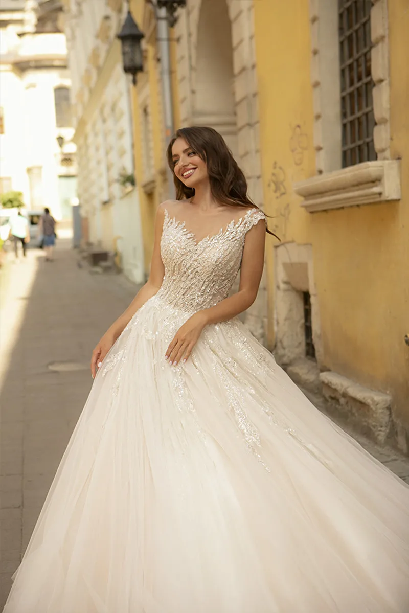 2021 nuovi abiti da sposa manica con cappuccio Applique perline abiti da sposa in pizzo Custom Made Button Back Sweep Train a-line abito da sposa