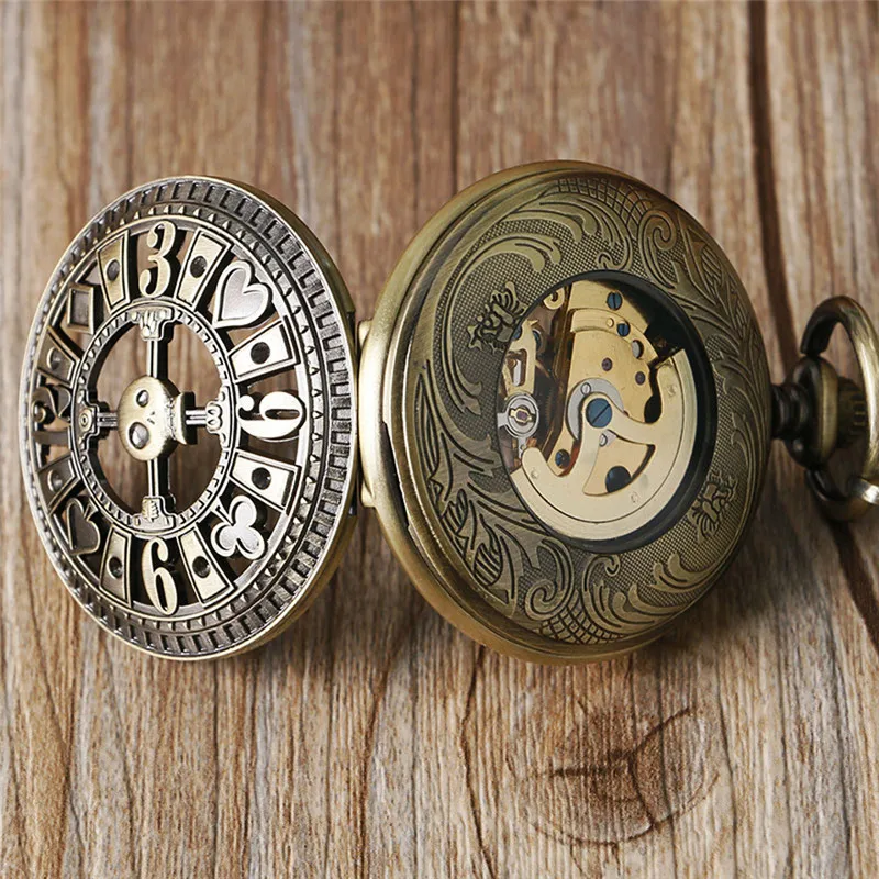 Vintage Bronze Poker Hollow Out Pocket Watch Men Women Automatic Mechanical Watches with Chain Skeleton Clock Pendant Chain Gift