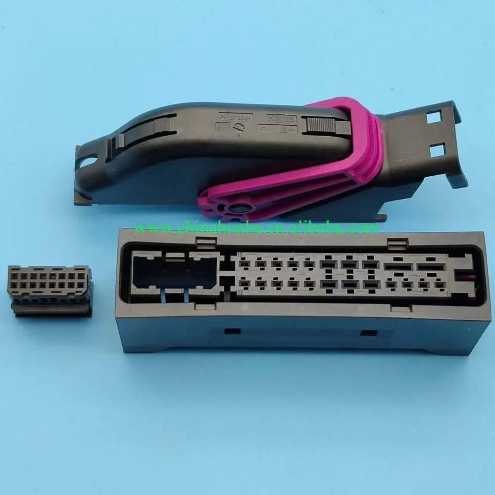 38Pin Car Power plug Connector Amplifier plug 5K0 971 636/5K0 971 636 A wire harness