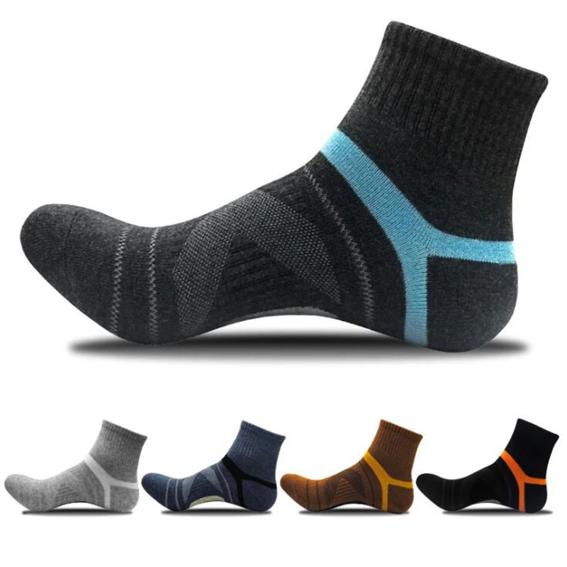 Men\'s Socks Sports Elite Socks Striped Cotton Socks Compression Socks Male Sports Socks Adult Training Basketball Socks Running