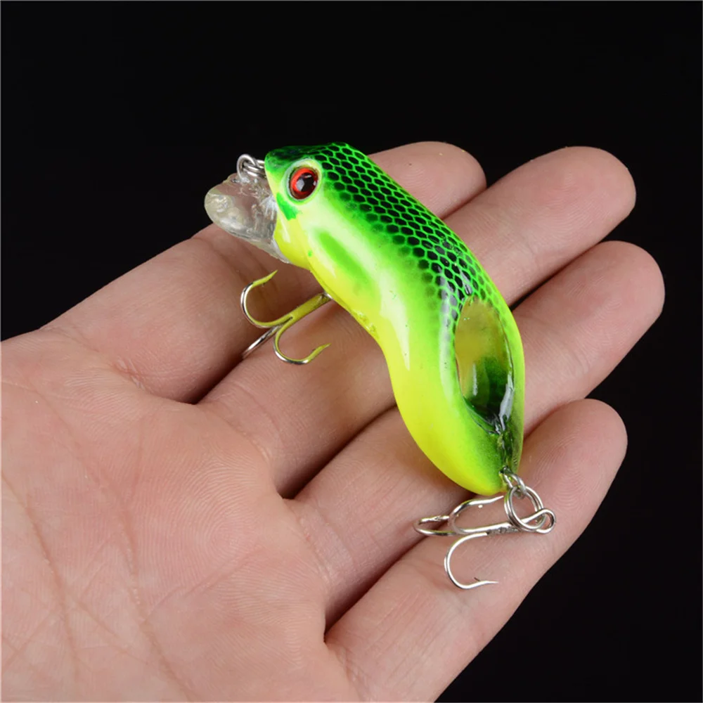 1Pcs Frog Fishing Lure 5.8cm 9g Topwater Hard Crankbait Wobbler Tackle Artificial Plastic Bait Swimbait Bass Pike Treble Hooks