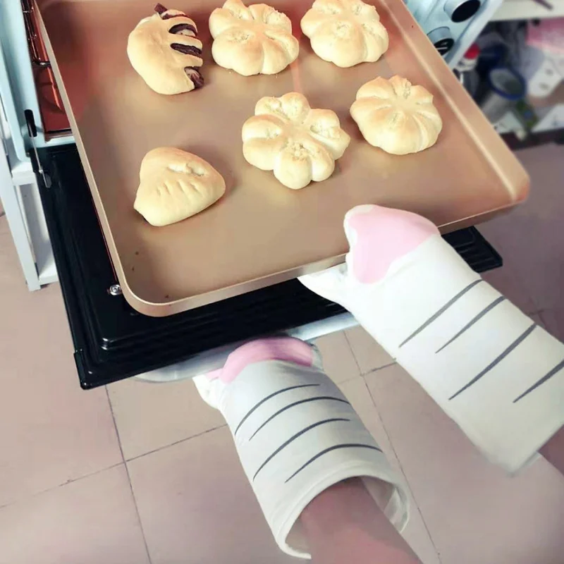 3D Cartoon Cat Paws Oven Mitts Long Cotton Baking Insulation Gloves Microwave Heat Resistant Non-Slip Kitchen Gloves