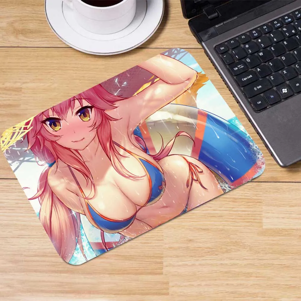

Sexy Sunshine Girl Big Granny Square Mouse Pad Otaku Notebook Office Gamer Speed PC Computing Desk Pad Small Mouse Pad 20x18cm