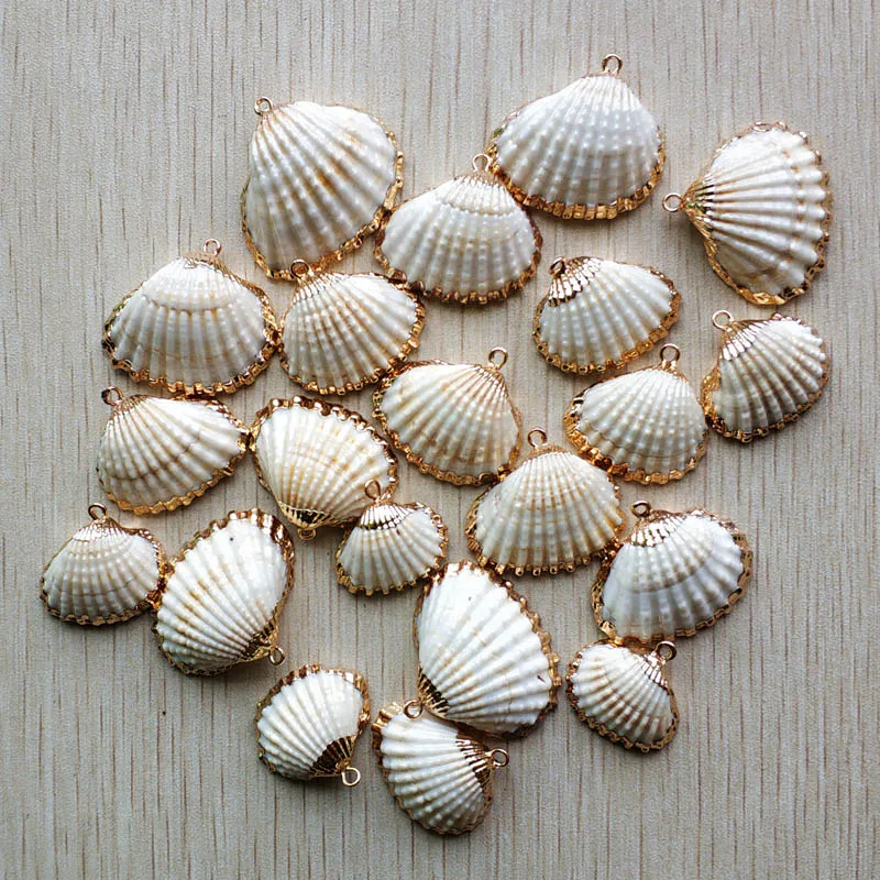 Wholesale 20pcs/lot 2019 new fashion natural Shell scallop shape Pendant for DIY Craft Jewelry Accessories Making free shipping