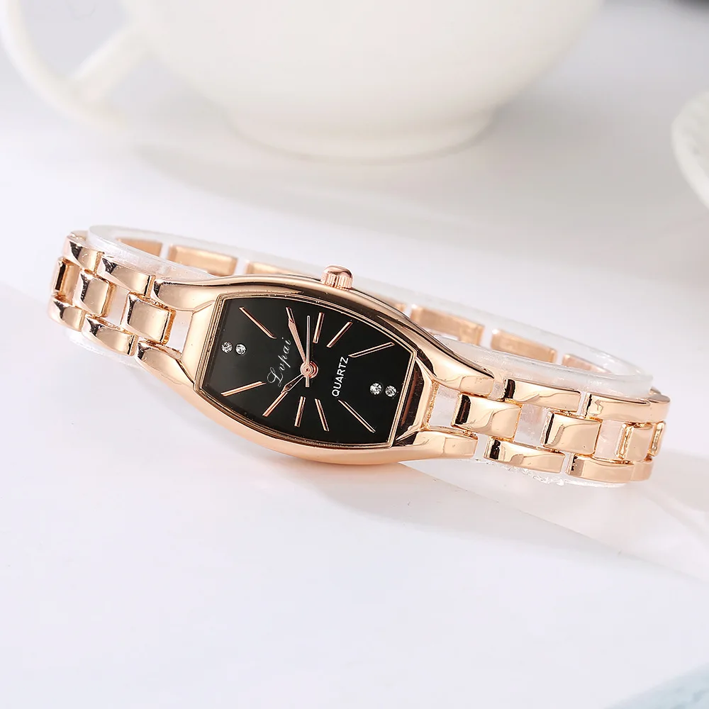 Women Bracelet Watch Rose Gold Fashion Luxury Stainless Steel Wrist Watch Rhinestone Ellipse Creative Ladies Dress Quartz Watch