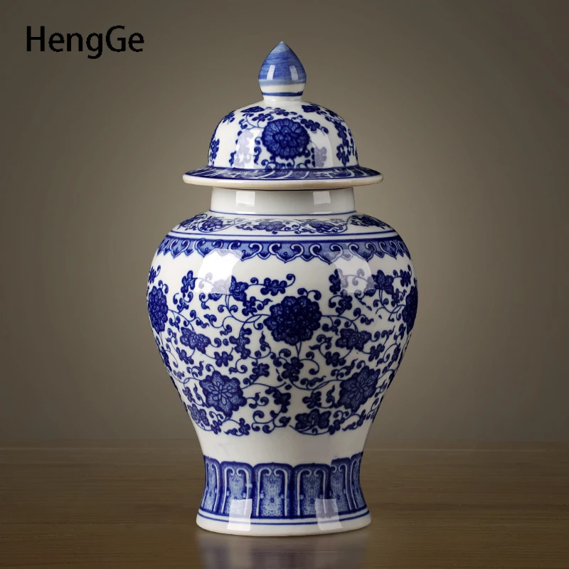 

Chinese Style Ceramic Vase Modern Decor Antique Blue and White Porcelain with Cover General Jar Living Room Desktop Storage Jars