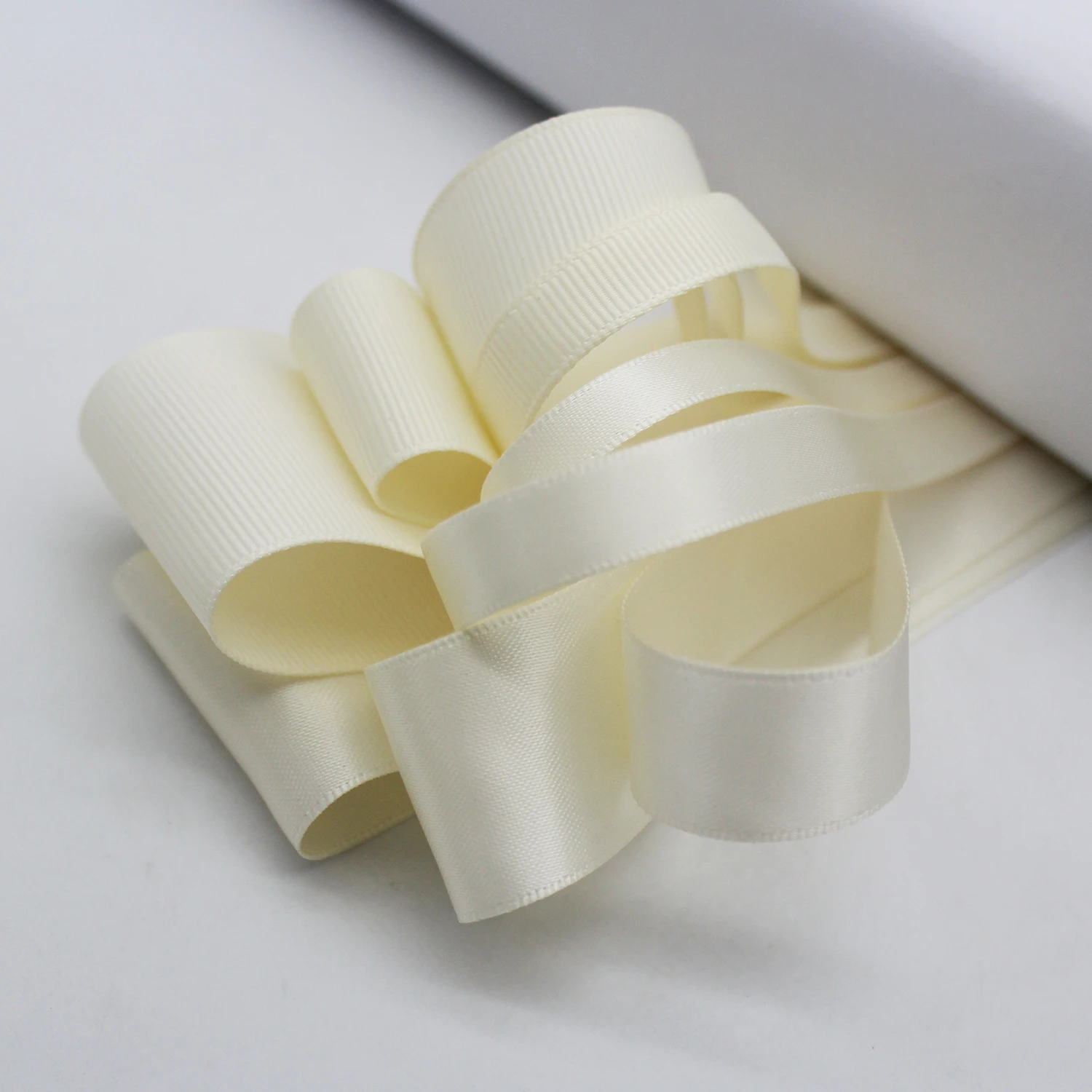 5 Meter/Lot Antique White Satin Ribbon Natural White Grosgrain Ribbon ECO-Friendly Fabric for Handmade Decor DIY Accessories