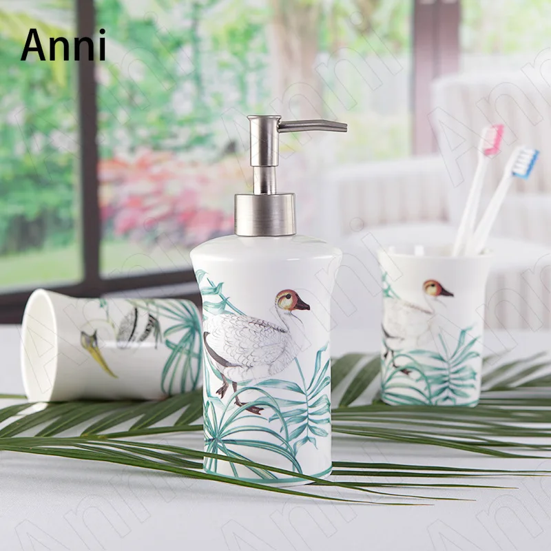 Creative Painting Bathroom Accessories Set Ceramic European Pastoral Household Five Piece Set Shower Accessories Home Decoration