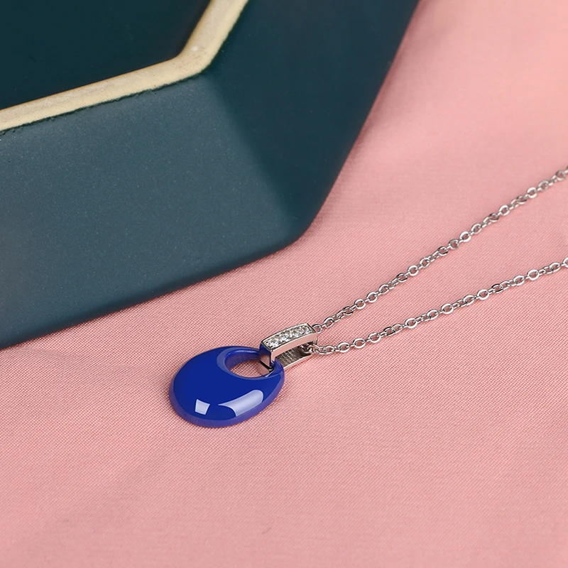 Colorful Ceramic Water Drop Pendant Necklace For Women Fashion Jewelry With Bling Crystal Black White Pink Blue Healthy Ceramic