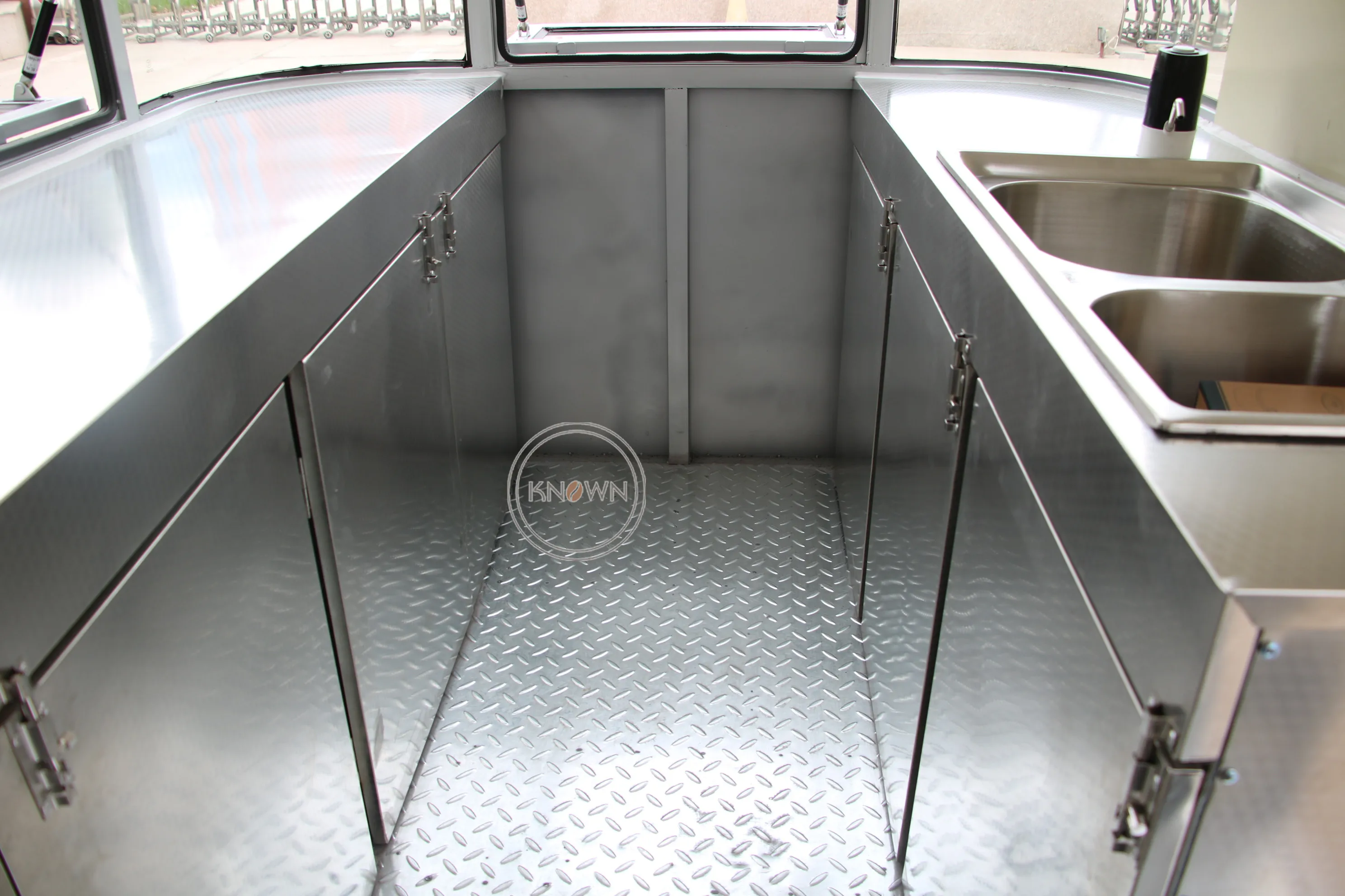 最も人気の食品トラックモバイルキッチンストリートホットドッグキオスクアイスクリームコーヒー公園スナックコールドドリンクの自動販売カート