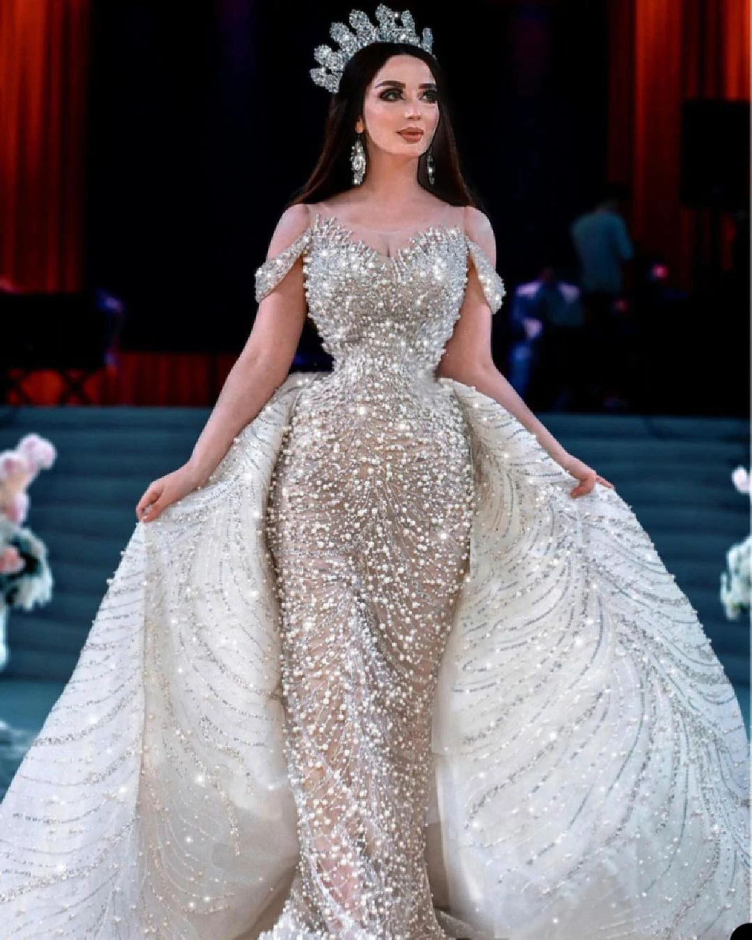 Beautiful Mermaid Wedding Dress Detachable Train Off Shoulder Bridal Gown Shining Sequins And Beadings Custom Made Bridal Dress