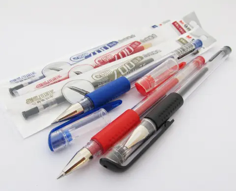 1개 Q7 0.5mm 파이프 블루 블랙 레드 젤 잉크 롤링 볼펜 3가지 색상