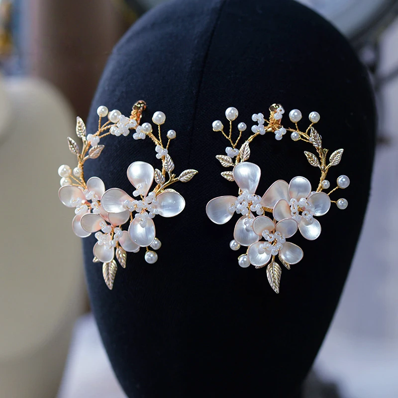 

Handmade Rhinestone Champagne Flower Bridal Ear Clips Retro Turkish Prom Jewelry Earrings