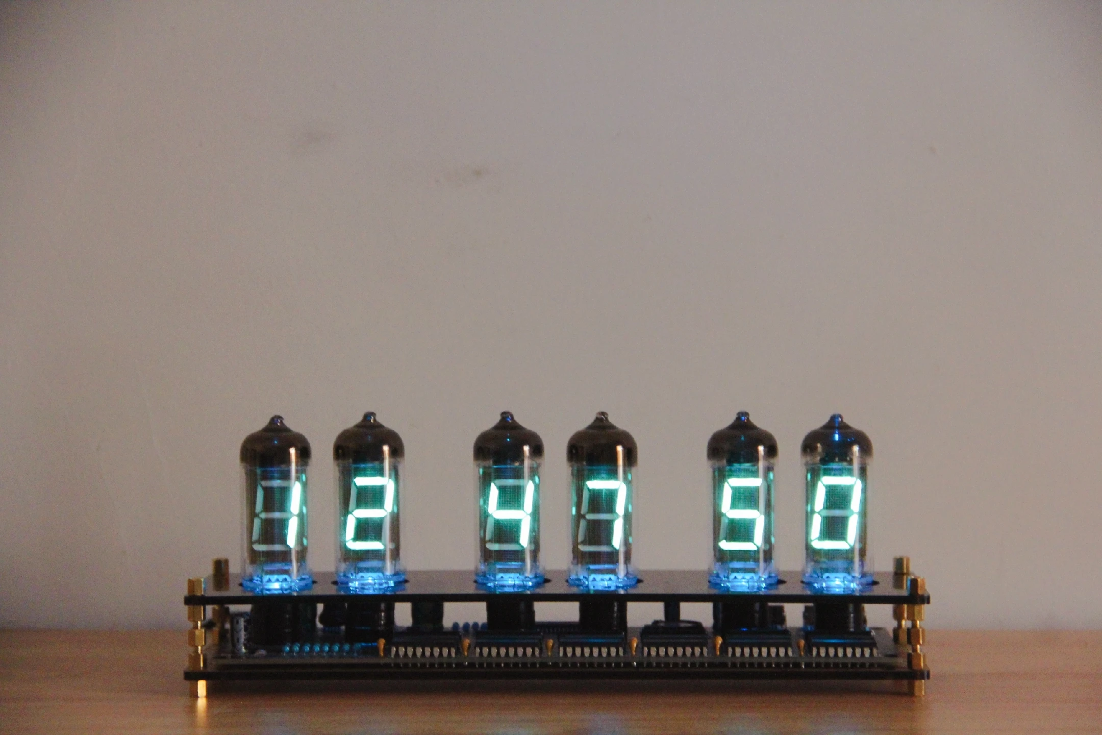 

Iv11 Fluorescent Tube Electronic Tube Clock VFD Cyberpunk Boyfriend Gift Non Glow Tube