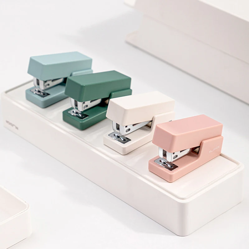 Mini Stapler Set Solid Color Cute Portable Manual Stapler 24/6,26/6 School Accessories Bookbiding Stationery Office Supplies