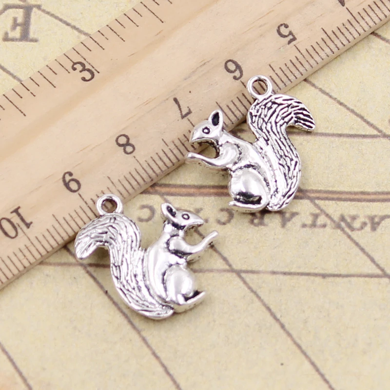 10pcs Charms Double Sided Squirrel  21x21mm Tibetan Bronze Silver Color Pendants Antique Jewelry Making DIY Handmade Craft