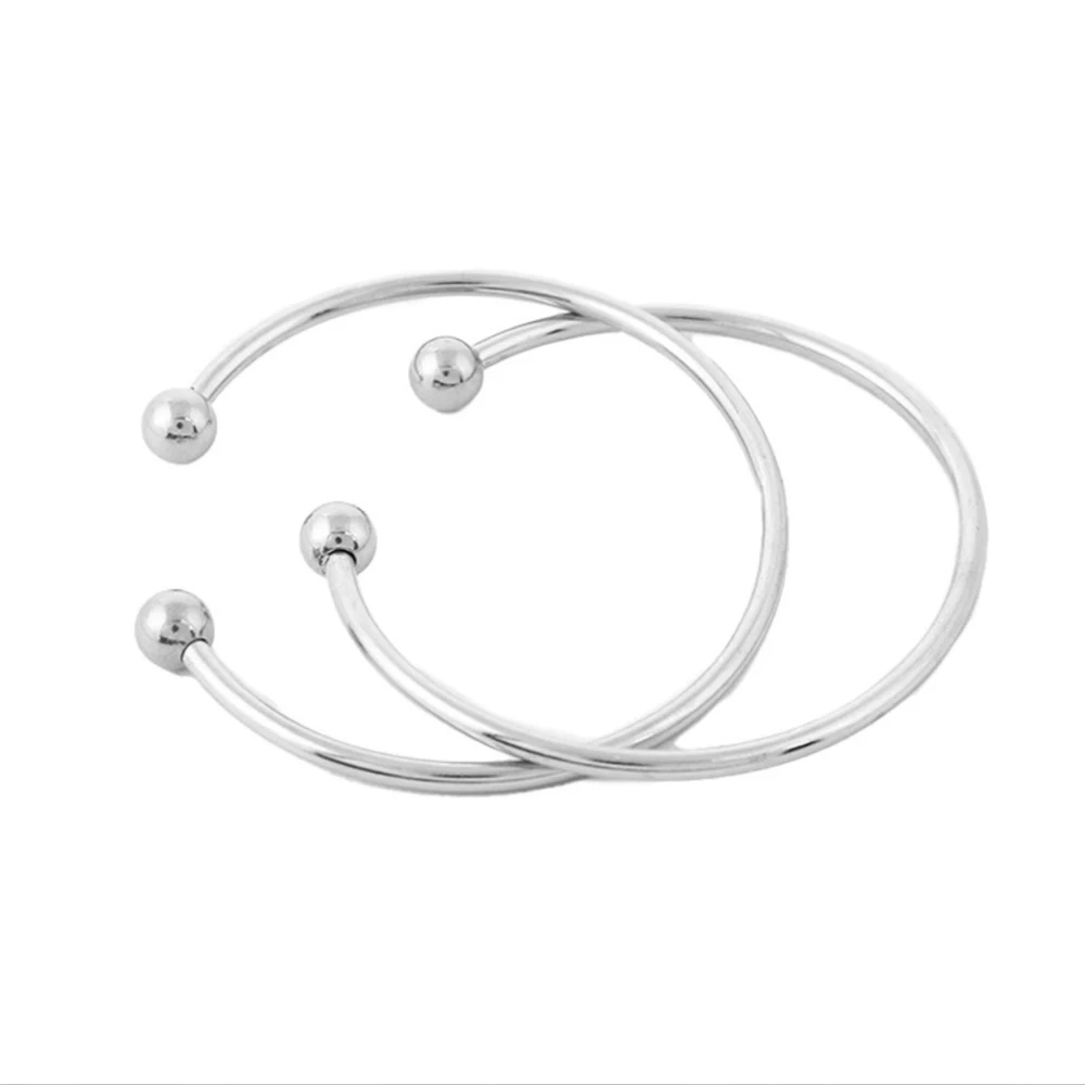 Brazalete ajustable de acero inoxidable sin tornillo, pulseras en blanco, color plateado, ajuste de la Base de la pulsera de alambre de encanto