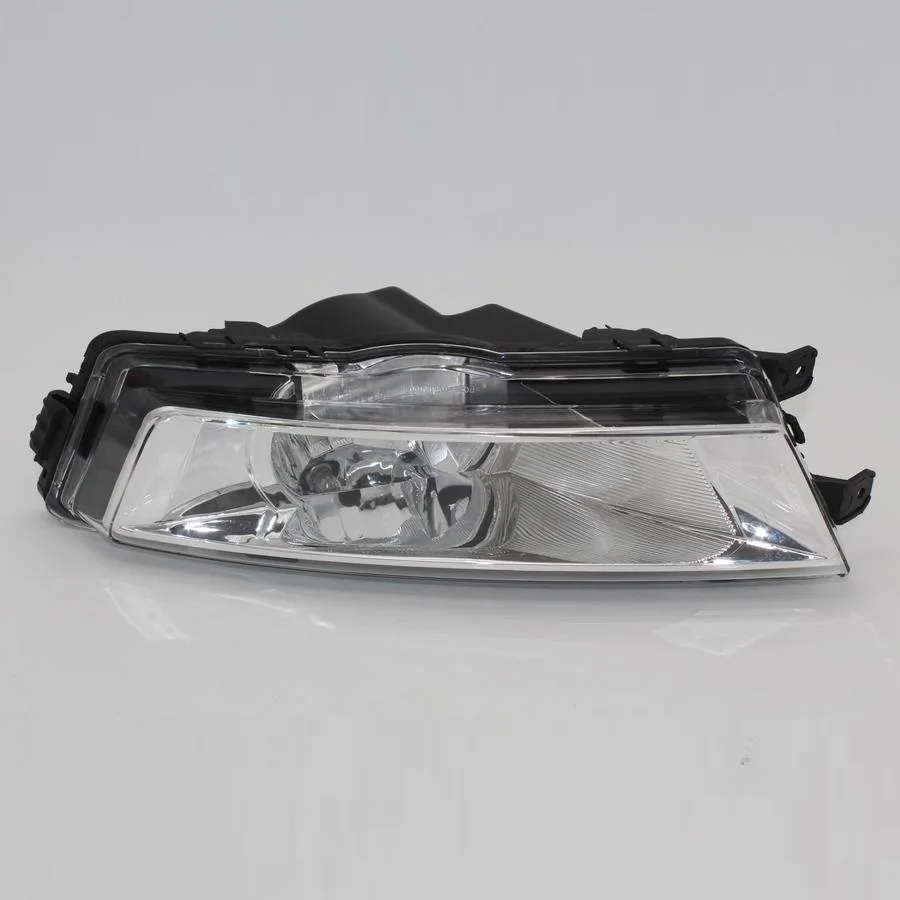 Left Driver Side For Skoda Rapid Spaceback 2013 2014 2015 2016 2017 2018 2019 Car-styling Front Halogen Fog Light Fog Lamp