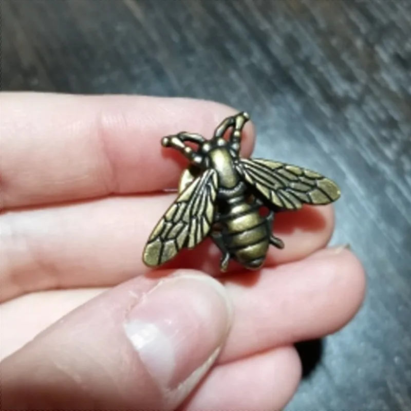 2024fashion hot sale exquisite cute animal insect bee men and girls lapel brooch badge brooch jewelry wholesale