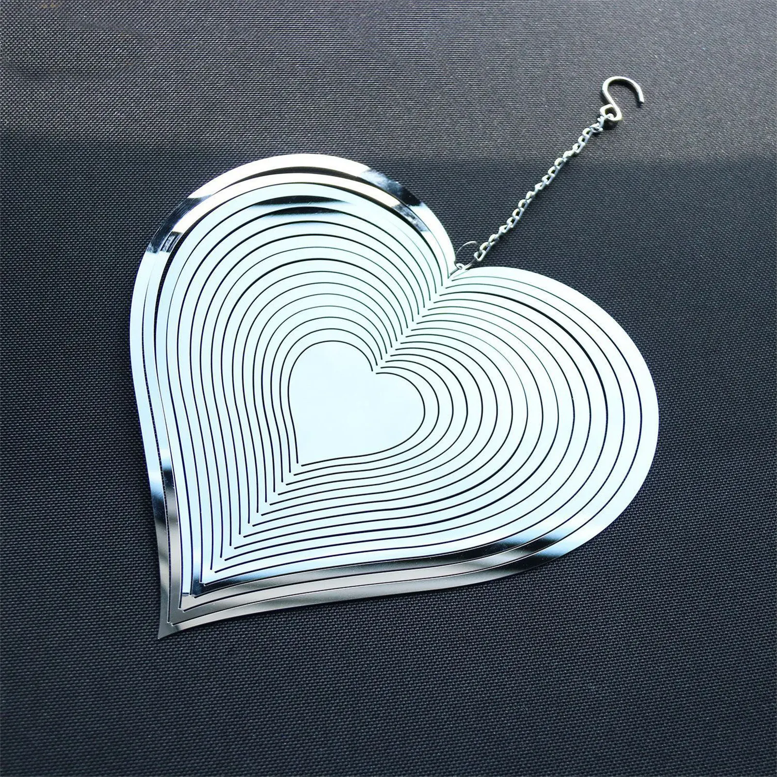 1PC Stainless Steel Stereo Rotating Metal Wind Chime Wind Spinner Beating Heart Wind Chimes And Decorations Hanging Wind Outdoor