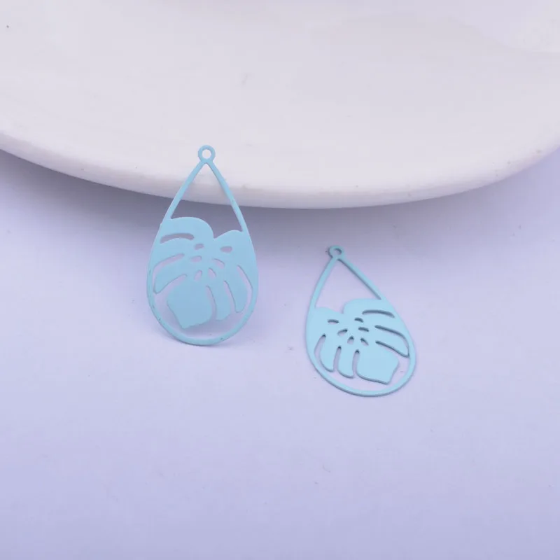 50 Stück AC12349 26*15mm Bemalte Tropische Pflanzenblatt-Anhänger DIY Schmuck Ohrring Zubehör – Detail 10
