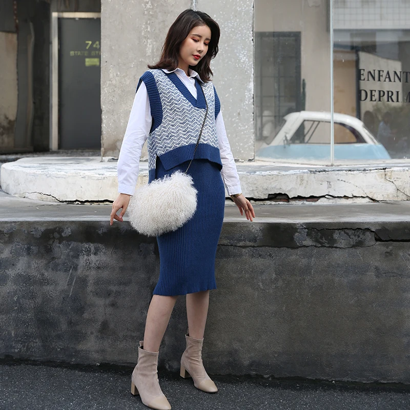 Women Real Lamb Wool Fur Crossbody Bags Luxury Handbag Solid Color Chain Shoulder Messenger Bag Purses  Winter Hand Warmer