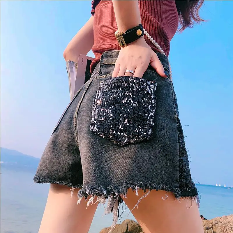 

Spring and Summer New Large Size Ripped Sequined Denim Shorts Women's High Waist Loose and Thin A-line Wide-leg Hot Pants Trend