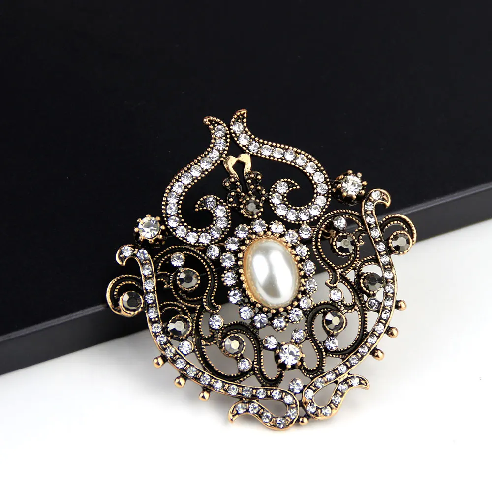 Sunspicems Vintage Turkish Crystal Brooch Pin for Women Hijab Lapel Resin Jewelry Hat Badge Antique Gold Color Bohemia Gift