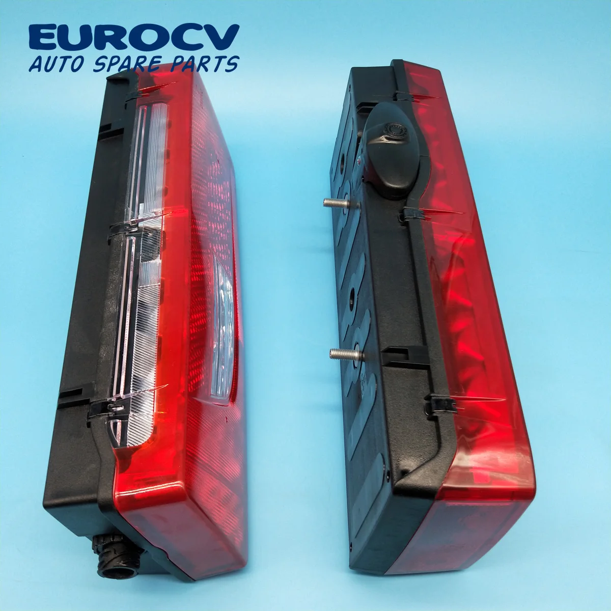 Spare Parts for Scania Trucks SCE 2380953 2380955 LED Combination Rearlight, L.H & R.H