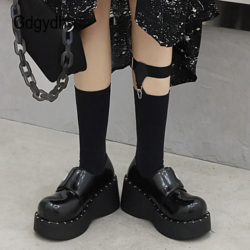 Gdgydh Devil Fashion Gothic Platform scarpe donna Hook Loop Trendy Street Skull pompe da donna in pelle leggera Harajuku giapponese