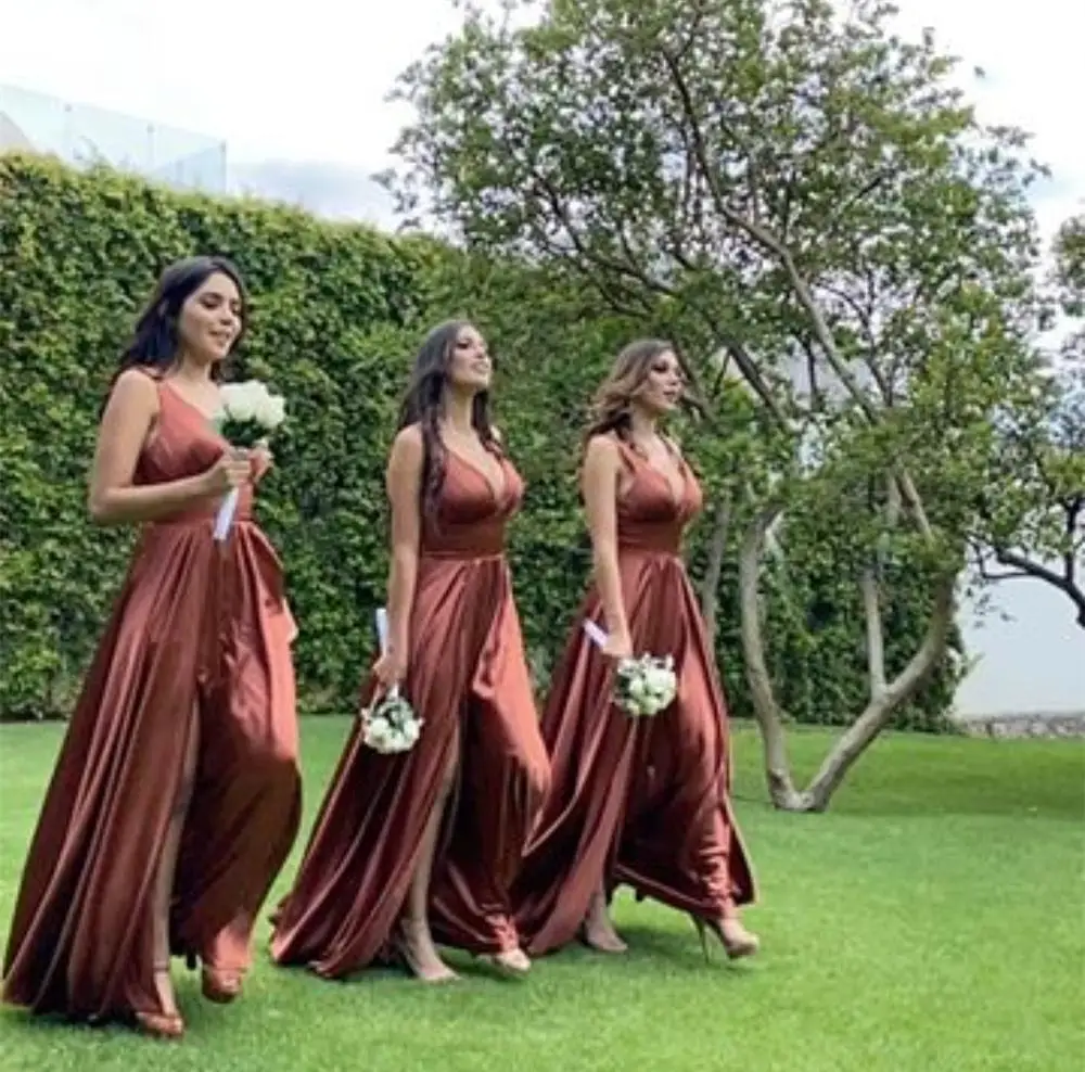 Vestido de dama de honor con corte en A para mujer, traje Sexy africano de satén con abertura lateral y tirantes finos para boda, 2023