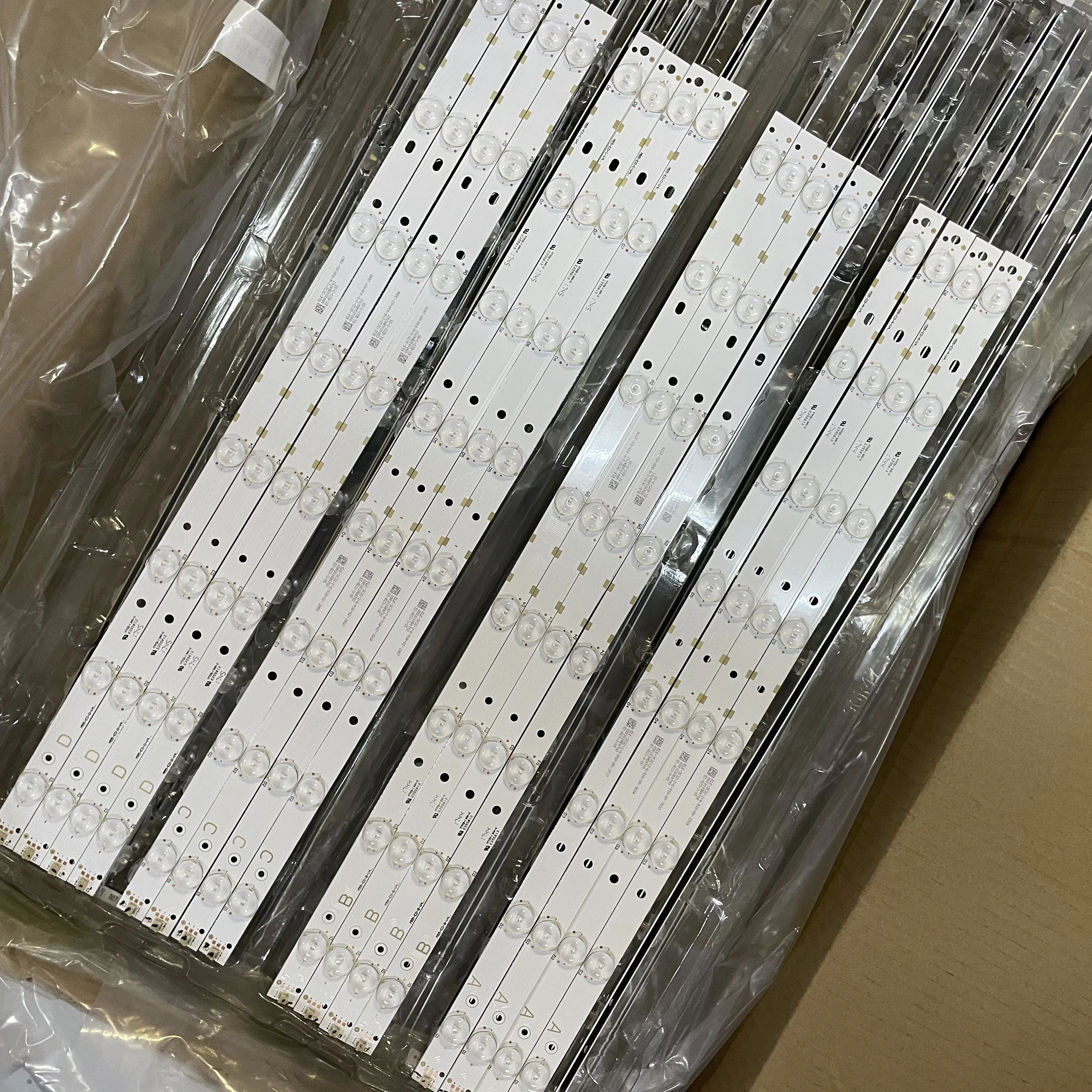 Vizio M55-E0 LED Light Strips Complete set M55-E0-A-V3 M55-E0-B-V3 M55-E0-C-V3 M55-E0-D-V3 LB55126 LB55126 V0_00 LB55126 V1_01