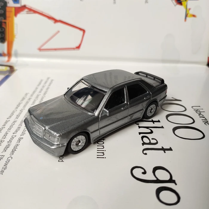 

1/43 New Special Die-casting Metal German Car Furniture Display Collection Toys For Children