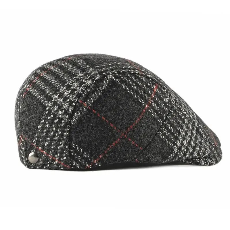 LDSLYJR 2021 Acrylic Autumn winter fashion joker plaid Newsboy Caps Flat Peaked Cap Men and Women Painter Beret Hats 83