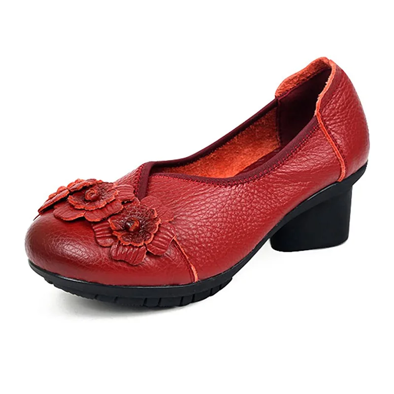 Handmade Genuine Leather Low Heels Women\'s Runway Shoes Woman Flower Retro Pumps Large Size 42 Ladies Small Pressure Heeled Shoe