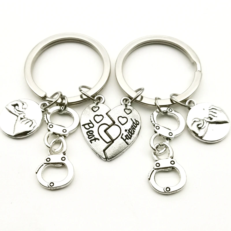 A Pair of Best Friends Handcuffs Hook Hook Keychain Criminal Partner Friendship Combination Keychain