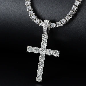 Weiblicher Hip Hop Bright Cross Anhänger mit 4mm Zirkon -Sneakers aktueller Kaltcharm aus dem Bling benötigte Anruf erforderlich 12 Hauptverkäufe männliche Diamantkette - №7