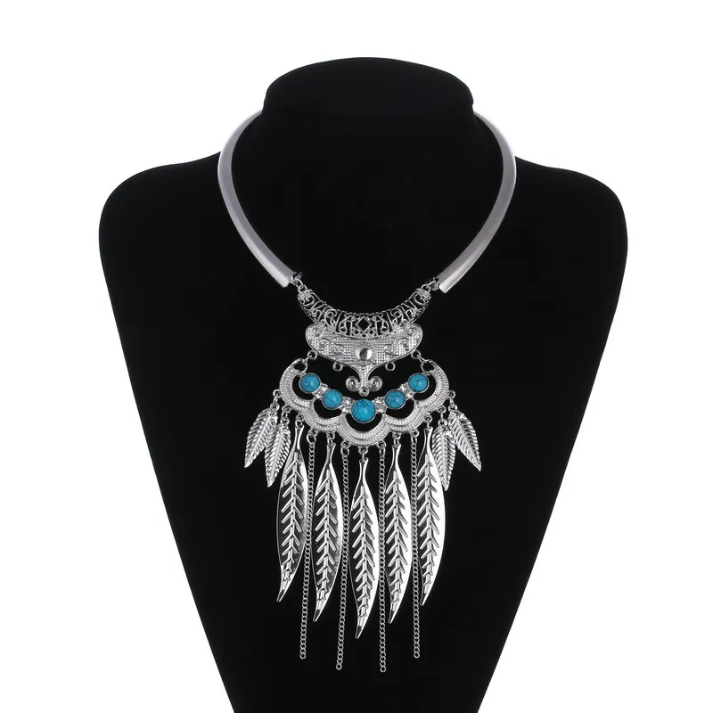 

Fashion Bohemian Collar Choker Necklace Women Vintage Statement Collier Femme Jewelry Crystal Metal Leaves Chain Necklace Bijoux