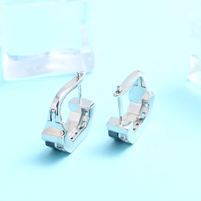 One Row Crystal Women Women Earrings Black White Cute U Shape Stud Earrings for Women Healthy Ceramic Bijoux Femme Boucles d\'ore