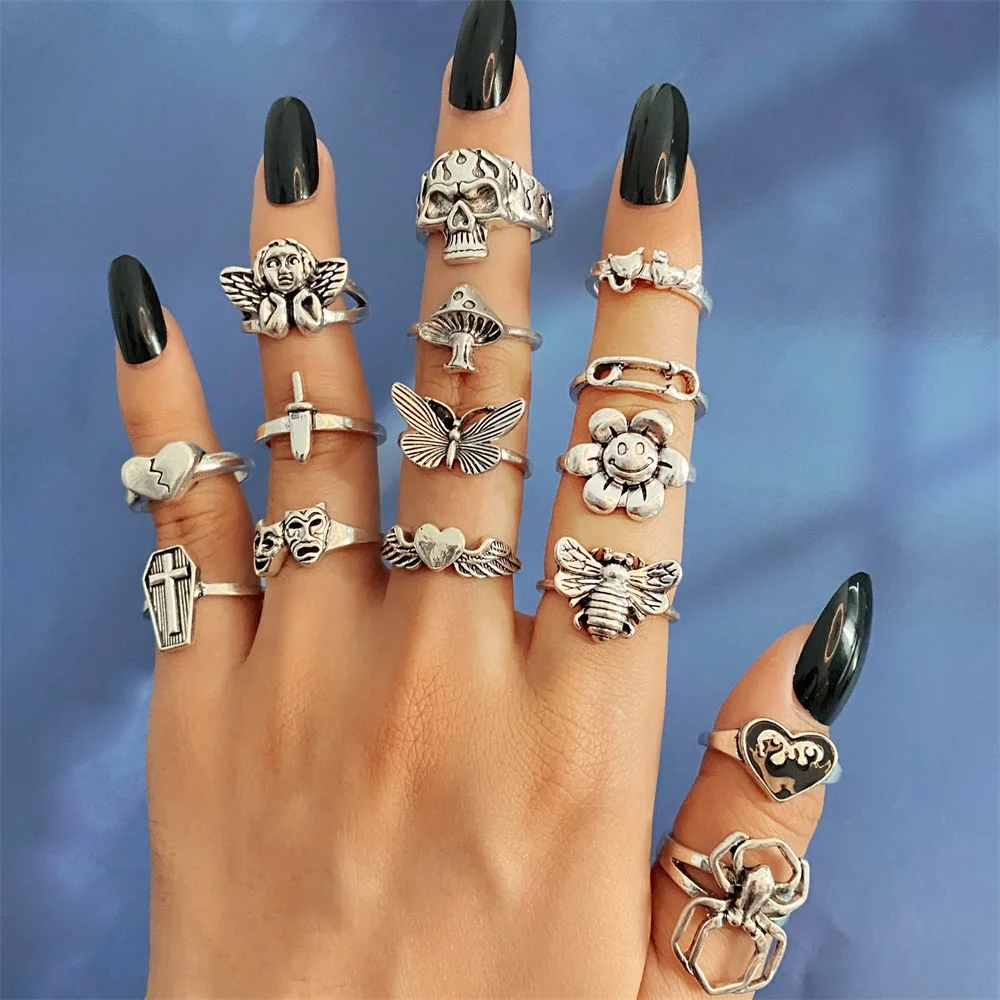 Vintage Gothic Skull Flower Angel Rings for Women Hip Hop Silver Color Butterfly Heart Finger Ring Fashion 2021 Trend Jewelry